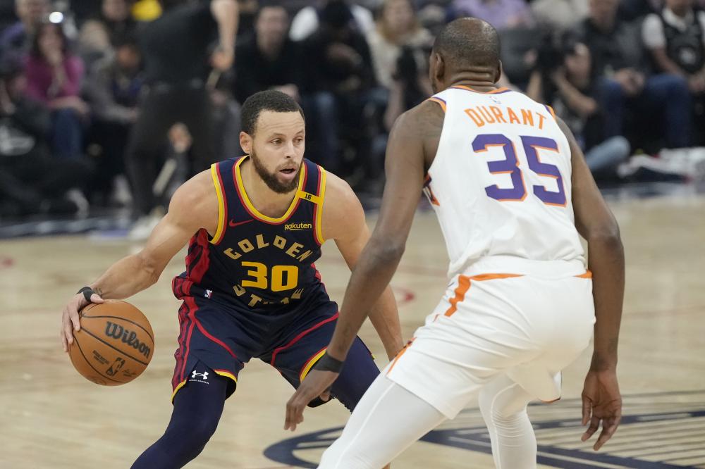 同的篮球哲 同的篮球哲