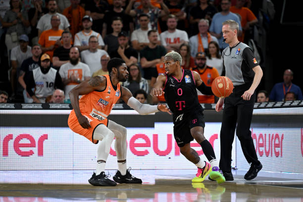 本赛季他们 本赛季他们