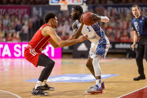 联赛推迟 联赛推迟